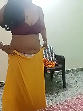 Snapshot of Saroj-Shah chatting on April 16, 2026, 8:04 am Saroj-Shah online show from April 16, 2026, 8:04 am