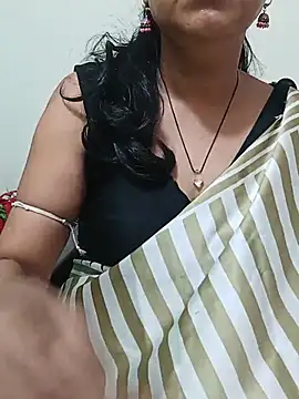 Snapshot of Saroj-Shah chatting on June 27, 2026, 3:11 am Saroj-Shah online show from June 27, 2026, 3:11 am