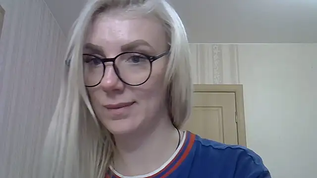 Snapshot of Pabonya91 chatting on February 26, 2025, 5:53 am Pabonya91 online show from February 26, 2025, 5:53 am