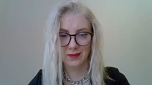 Snapshot of Pabonya91 chatting on March 19, 2025, 4:57 am Pabonya91 online show from March 19, 2025, 4:57 am