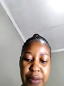 queenbboobs online show from March 22, 2025, 9:13 am