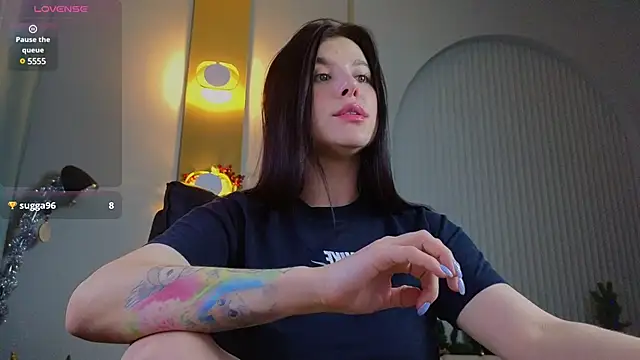 Jenna Adams  online show from January 15, 2025, 7:15 am