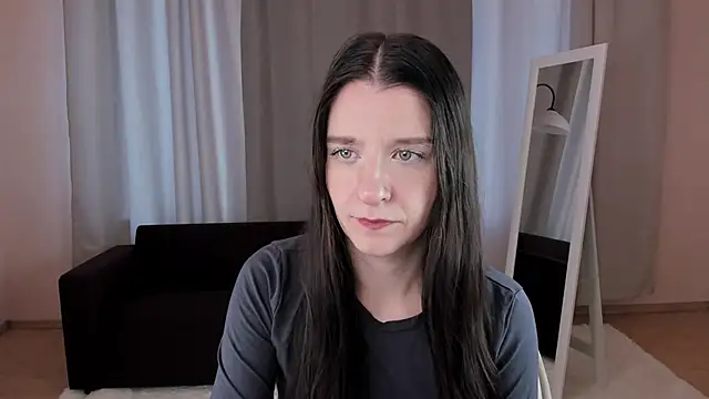 Snapshot of helentasty chatting on October 5, 2025, 2:21 am helentasty online show from October 5, 2025, 2:21 am