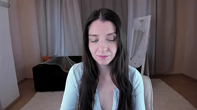 Snapshot of helentasty chatting on October 27, 2025, 2:59 am helentasty online show from October 27, 2025, 2:59 am