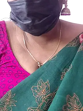 Snapshot of mallu-sumi chatting on May 2, 2026, 9:47 am mallu-sumi online show from May 2, 2026, 9:47 am