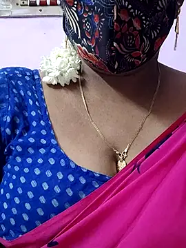 Snapshot of mallu-sumi chatting on July 20, 2026, 7:16 pm mallu-sumi online show from July 20, 2026, 7:16 pm