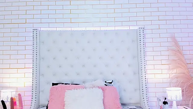 Krystal cambell1 online show from February 25, 2026, 7:56 pm