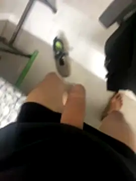 Snapshot of wknows2 chatting on November 4, 2025, 7:24 pm wknows2 online show from November 4, 2025, 7:24 pm