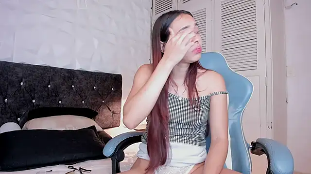 Emma dl2 online show from March 20, 2025, 8:08 pm