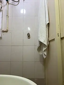 Hoskuw online show from January 24, 2025, 1:14 pm