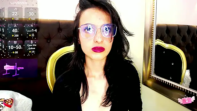 HottCandy21 online show from January 15, 2025, 7:34 pm