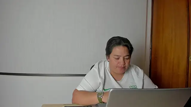 MELODYFANTASY online show from December 5, 2024, 4:44 pm