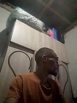 Snapshot of TDKbabs chatting on February 4, 2026, 3:56 am TDKbabs online show from February 4, 2026, 3:56 am