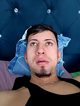 stivevv online show from April 12, 2026, 4:45 pm