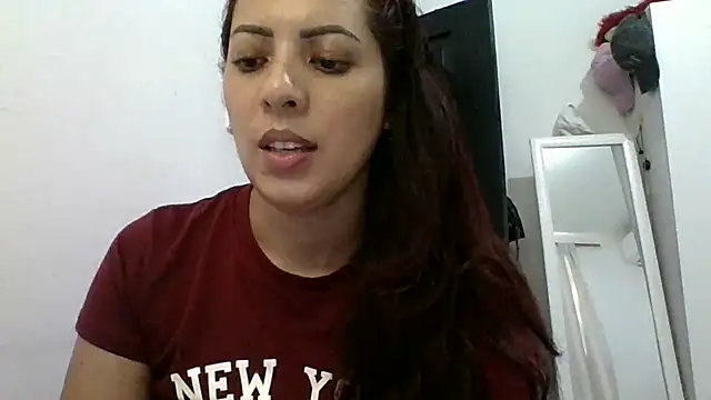 Anne kis online show from February 8, 2025, 4:14 pm