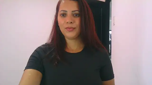 Snapshot of Anne_kis chatting on April 21, 2026, 6:12 pm Anne kis online show from April 21, 2026, 6:12 pm