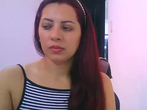 Snapshot of Anne_kis chatting on May 20, 2026, 5:19 pm Anne kis online show from May 20, 2026, 5:19 pm