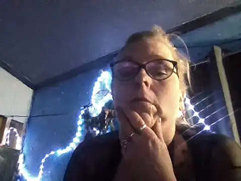 boobookittyfuck33 online show from January 8, 2025, 5:59 am