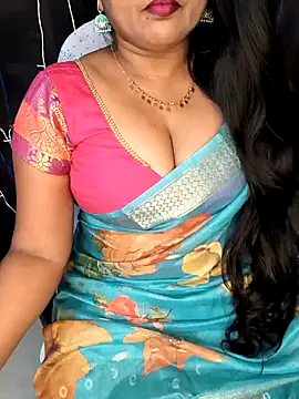 honey-sexy online show from March 19, 2025, 8:01 am