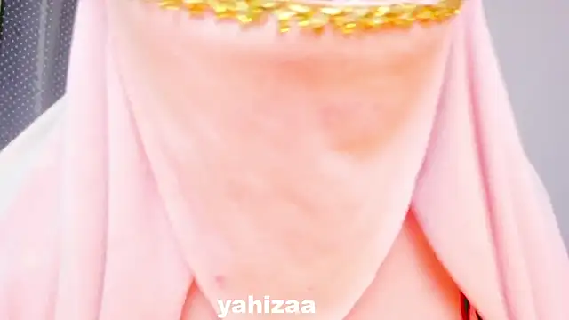 Amaltea online show from November 21, 2025, 9:13 pm