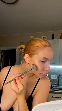 Snapshot of Kitty_Katrine chatting on September 19, 2025, 4:14 am Kitty Katrine online show from September 19, 2025, 4:14 am