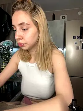 Snapshot of Kitty_Katrine chatting on December 3, 2025, 5:11 pm Kitty Katrine online show from December 3, 2025, 5:11 pm