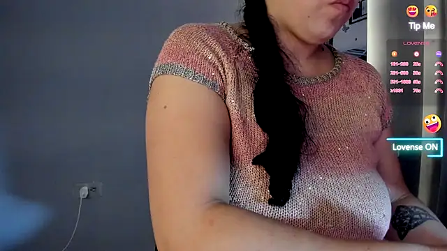 meikochoe online show from November 18, 2025, 8:35 pm