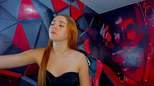 Hana and Zeta online show from December 18, 2025, 12:22 pm