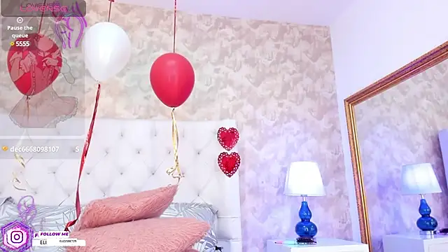 Eliza Thaylor   online show from February 21, 2025, 8:05 pm