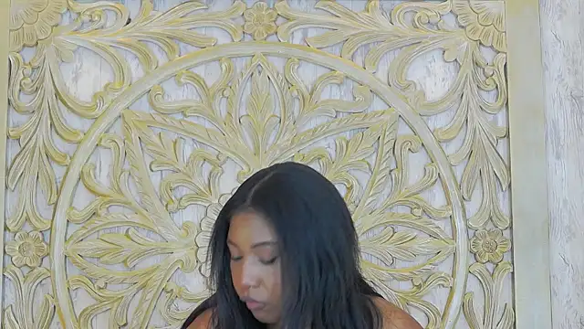 VanessaGlenn online show from January 10, 2025, 3:27 pm