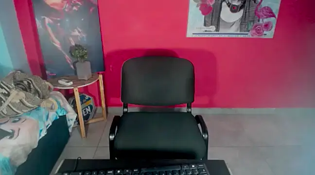 KamilaParrisx online show from December 12, 2024, 3:21 am