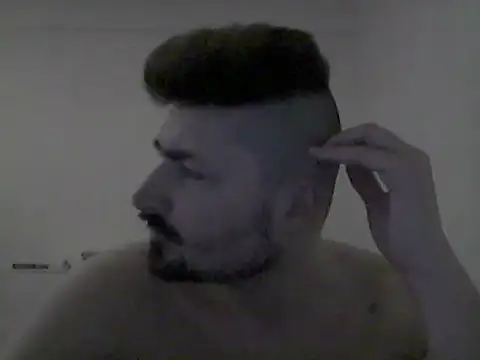 Snapshot of Hkl95555 chatting on September 22, 2025, 10:56 pm Hkl95555 online show from September 22, 2025, 10:56 pm