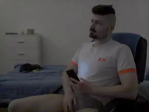 Snapshot of Hkl95555 chatting on September 24, 2025, 11:30 pm Hkl95555 online show from September 24, 2025, 11:30 pm