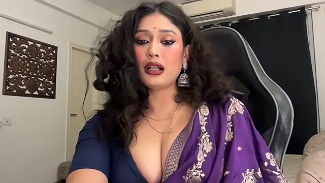 Snapshot of GoddessAnna chatting on March 11, 2026, 5:41 pm GoddessAnna online show from March 11, 2026, 5:41 pm