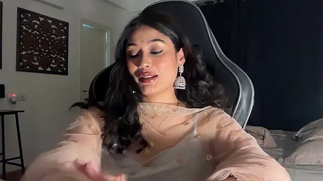 Snapshot of GoddessAnna chatting on March 24, 2026, 3:50 pm GoddessAnna online show from March 24, 2026, 3:50 pm
