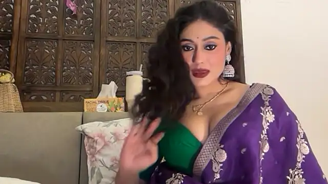Snapshot of GoddessAnna chatting on April 15, 2026, 4:58 pm GoddessAnna online show from April 15, 2026, 4:58 pm