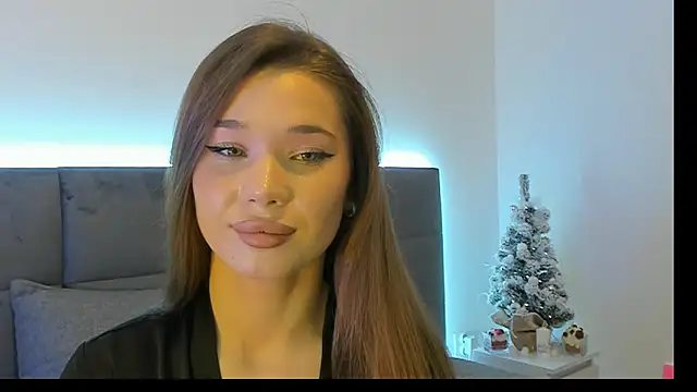 Snapshot of predatory_fury chatting on December 15, 2024, 5:56 am predatory fury online show from December 15, 2024, 5:56 am