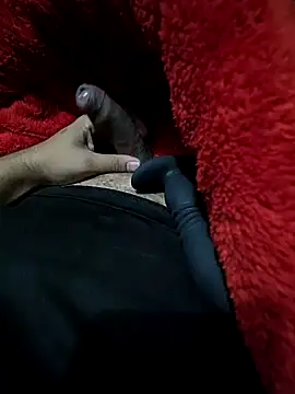 Snapshot of kokakrish chatting on October 7, 2025, 5:21 pm kokakrish online show from October 7, 2025, 5:21 pm