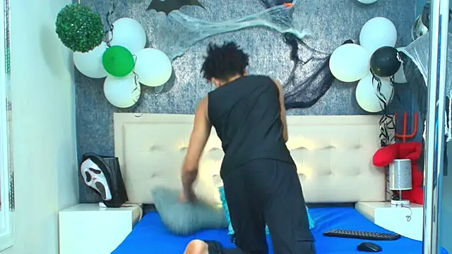 Erick Zhimerman online show from November 2, 2025, 3:53 am