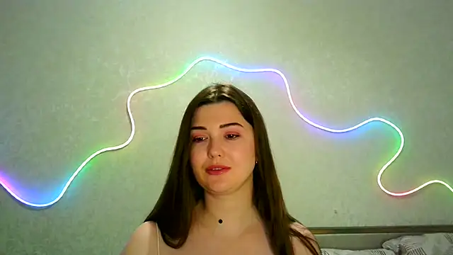 SeductiveTati online show from June 7, 2026, 9:18 pm