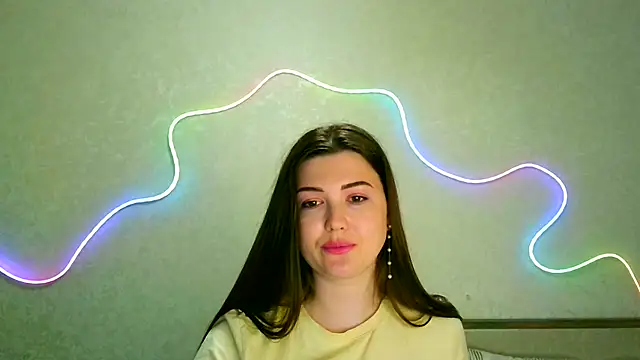 SeductiveTati online show from June 15, 2026, 9:39 pm