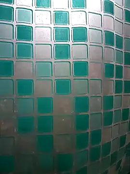 manueladantass1 online show from December 15, 2024, 5:53 pm