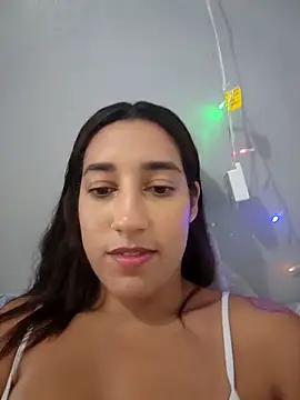 manueladantass1 online show from March 4, 2026, 1:50 pm