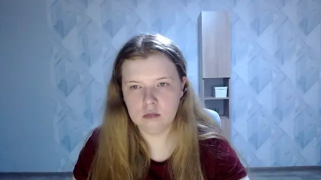 Melina Hot9 online show from May 13, 2026, 8:27 pm