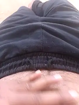 Bangaloreboy021 online show from February 28, 2025, 6:32 am