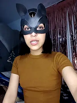 PequeArely online show from February 3, 2025, 12:25 am