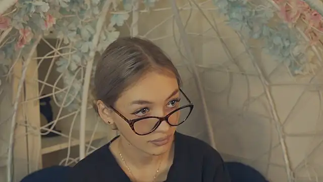 FlairCunard online show from January 4, 2025, 2:46 pm