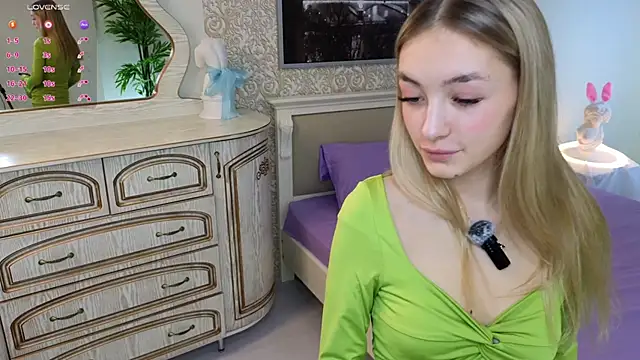 FlairCunard online show from February 24, 2025, 5:42 pm