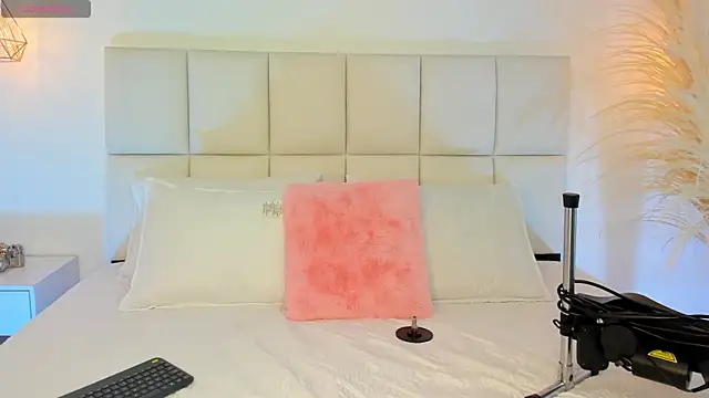 zoe rivers online show from March 1, 2025, 7:15 pm