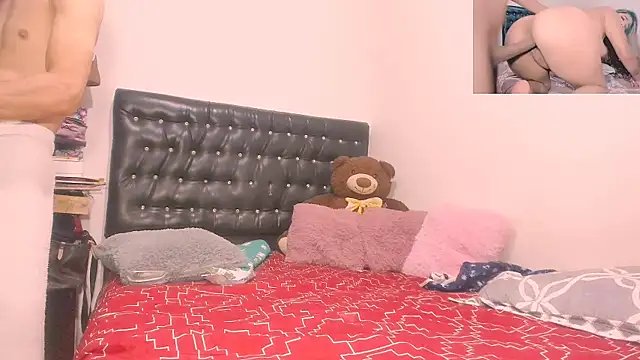 Snapshot of sexylatin_ chatting on October 30, 2025, 3:30 am sexylatin online show from October 30, 2025, 3:30 am